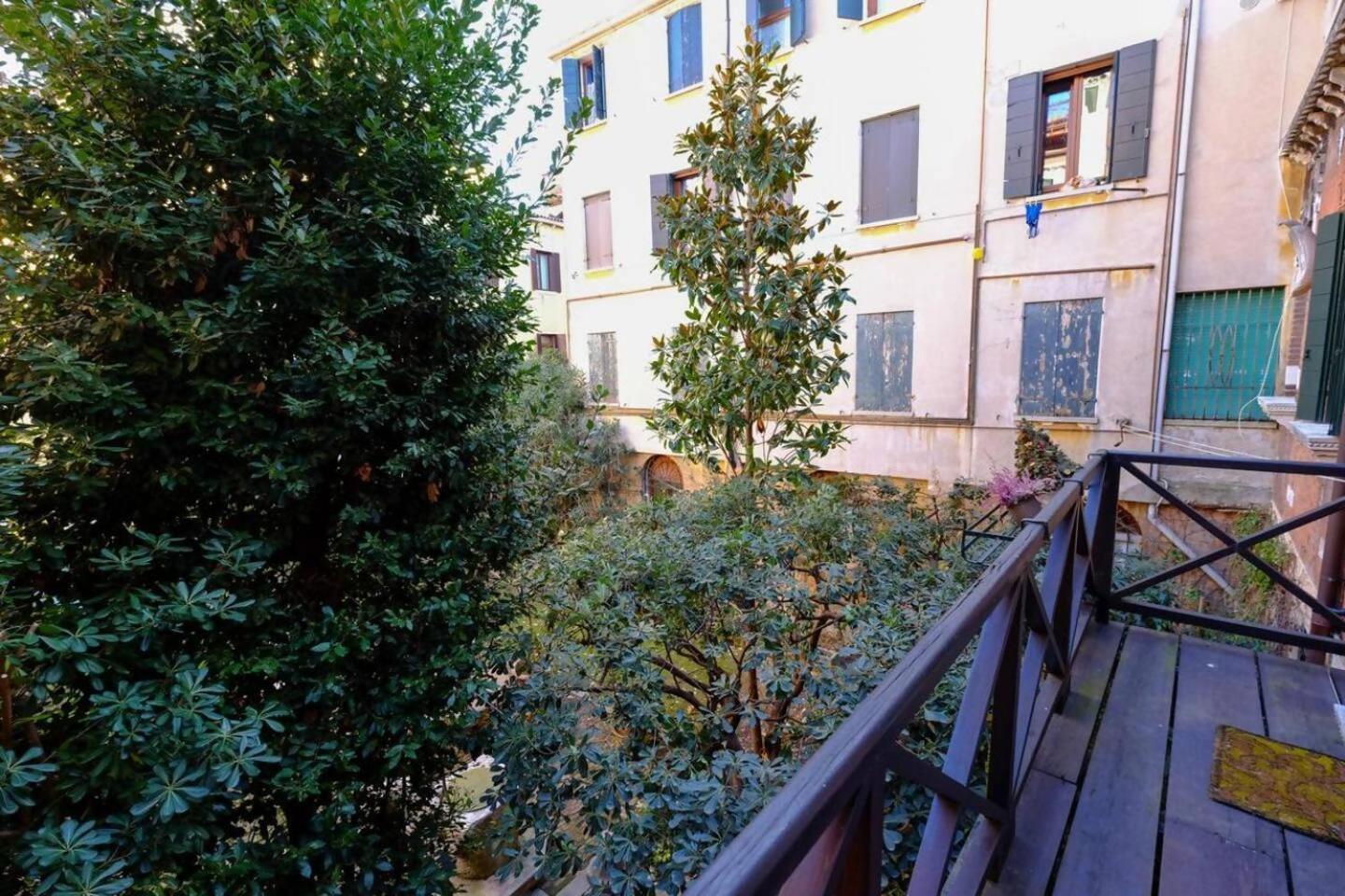 Ferienwohnung Rio Ca Foscari A San Pantalon Venedig Exterior foto